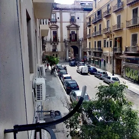 Arco Di Ballarò 3*