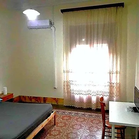 Arco Di Ballaro לינה וארוחת בוקר
