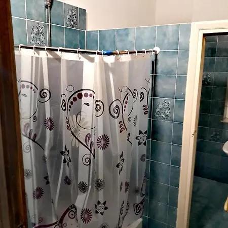 Arco Di Ballaro Oda ve Kahvaltı 3*